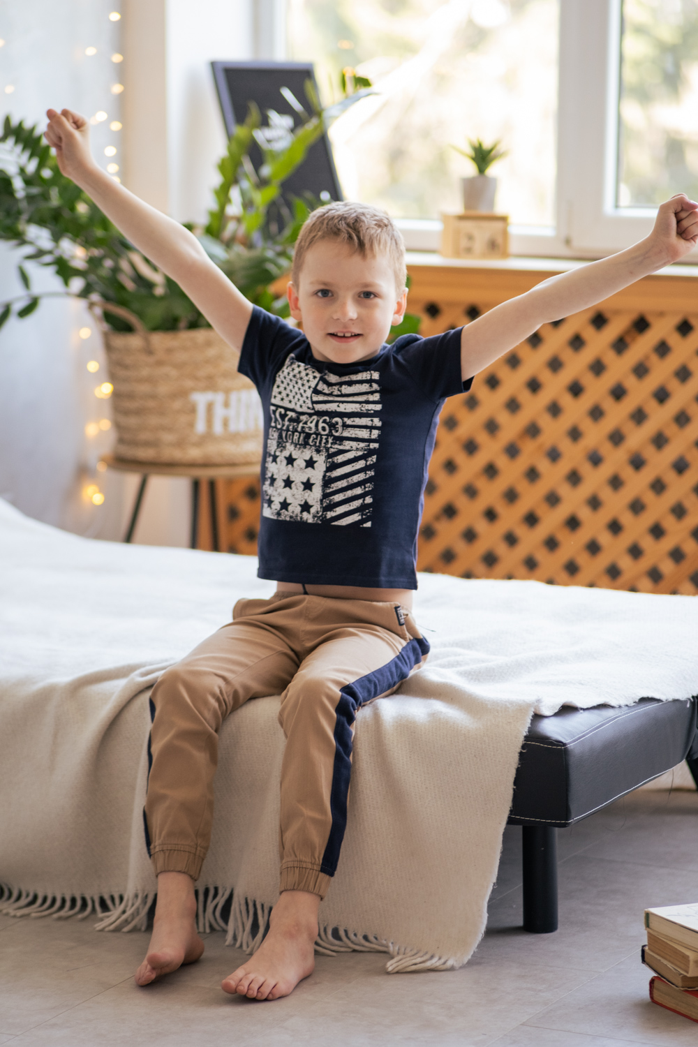https://kids-avenue.com.ua/pages/gallery/1019/23181619.jpg