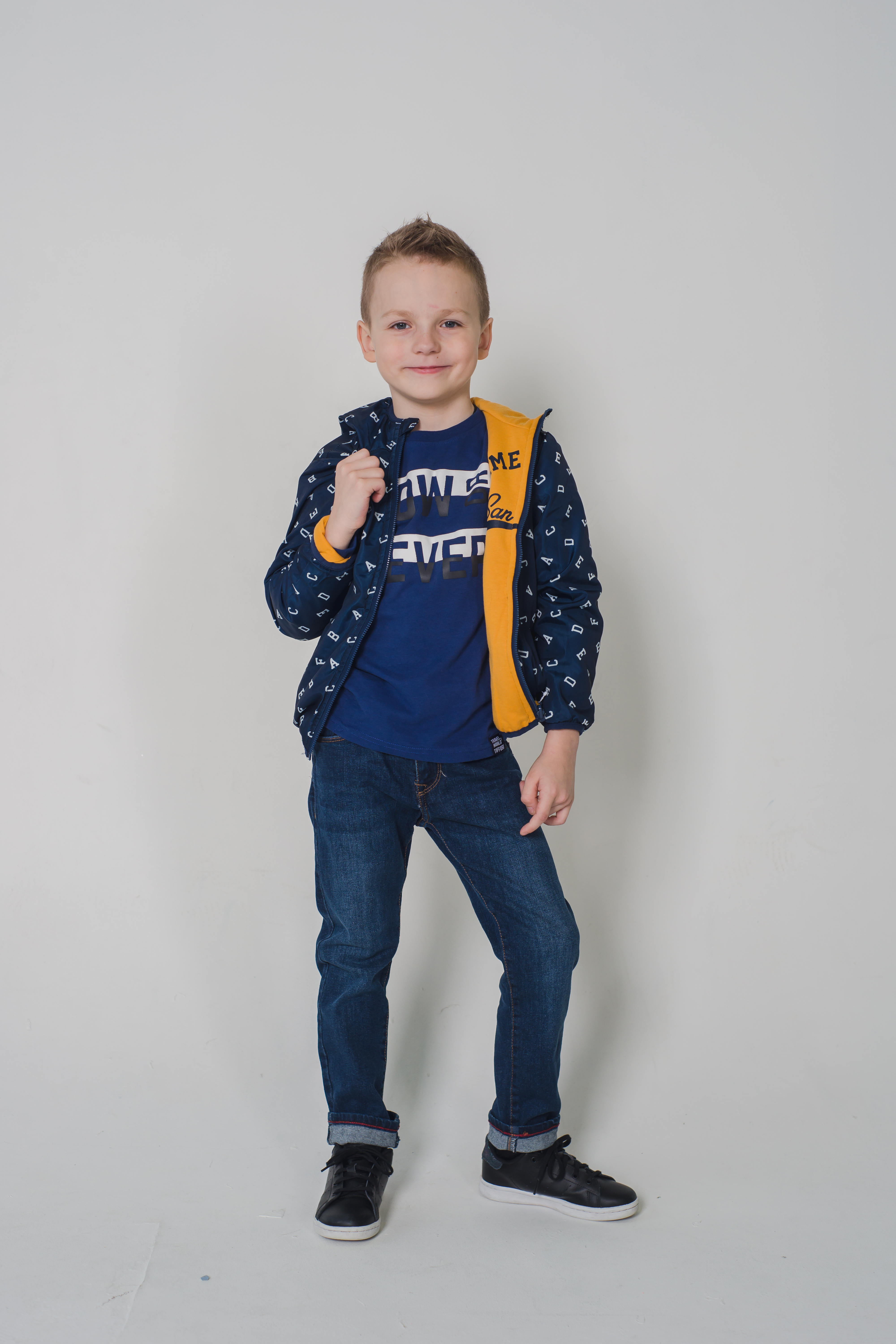https://kids-avenue.com.ua/pages/gallery/1031/14101447.jpg