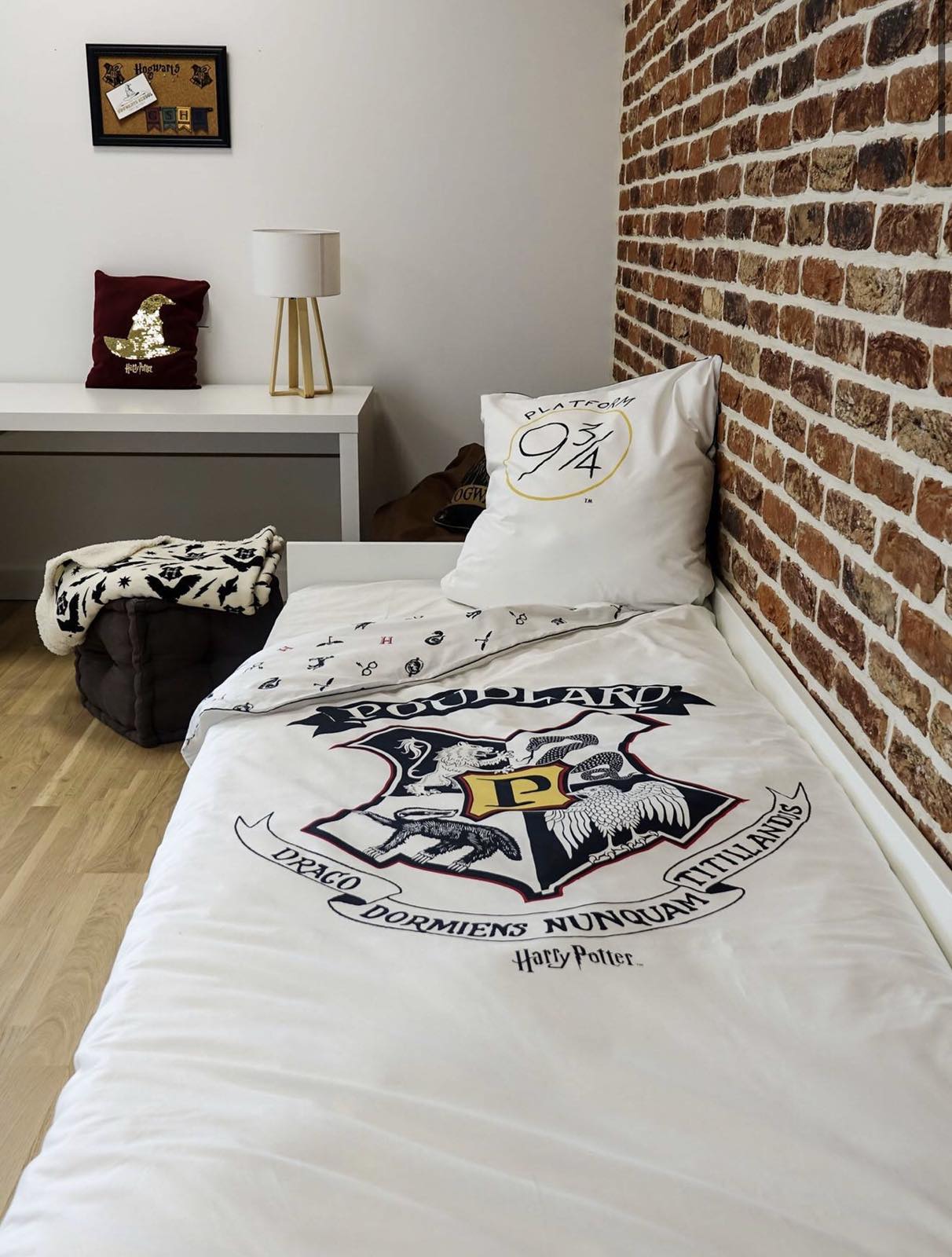 https://kids-avenue.com.ua/pages/gallery/1181/0-02-05-981d53720dd7b504bdc593239385839cd5334b584b493cc3f449ab933ea2d9af_b11f0cf5.jpg