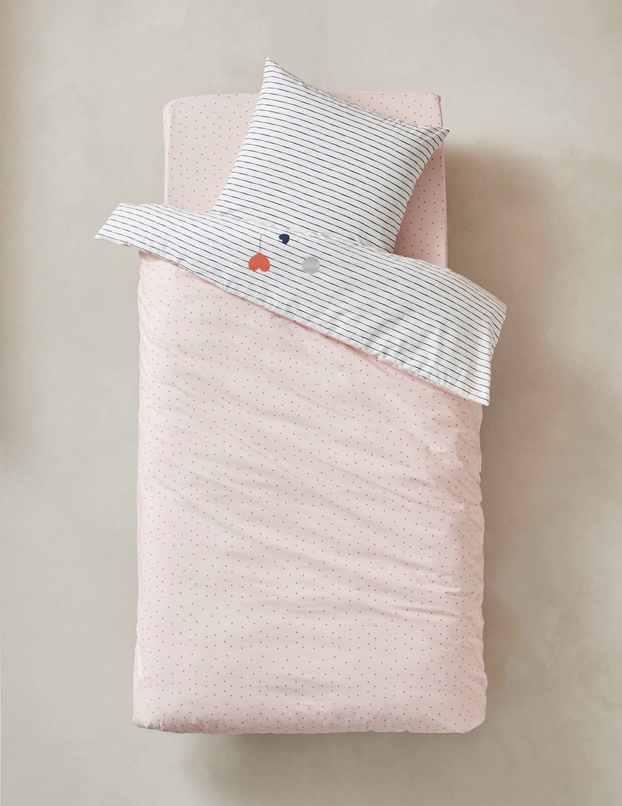 https://kids-avenue.com.ua/pages/gallery/1184/0-02-05-13dece46d9df998e1eb528c424e8929f748f6417c56b190fdd53bc2a640301da_369b866d.jpg