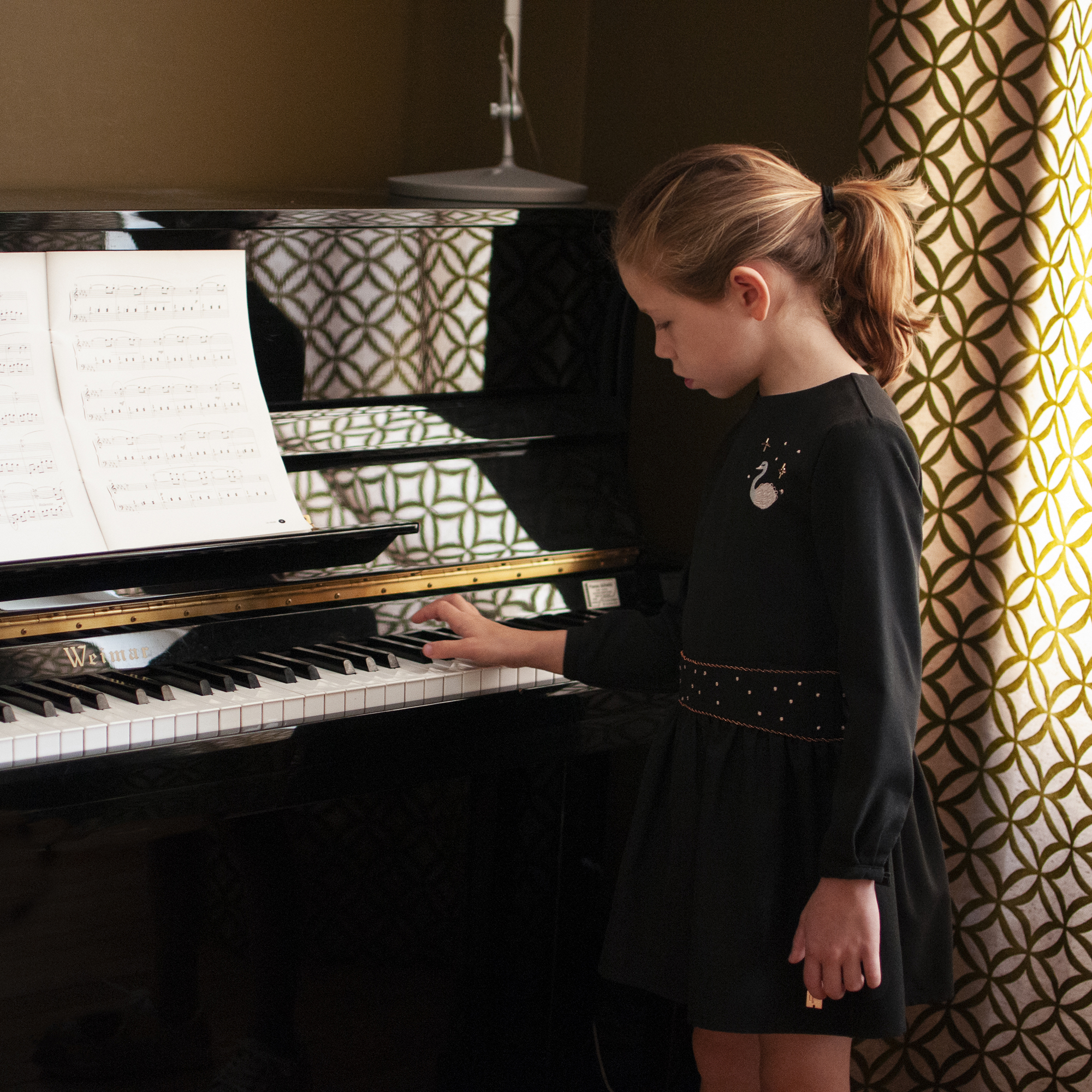 https://kids-avenue.com.ua/pages/gallery/1583/Y12232_091_105.jpg