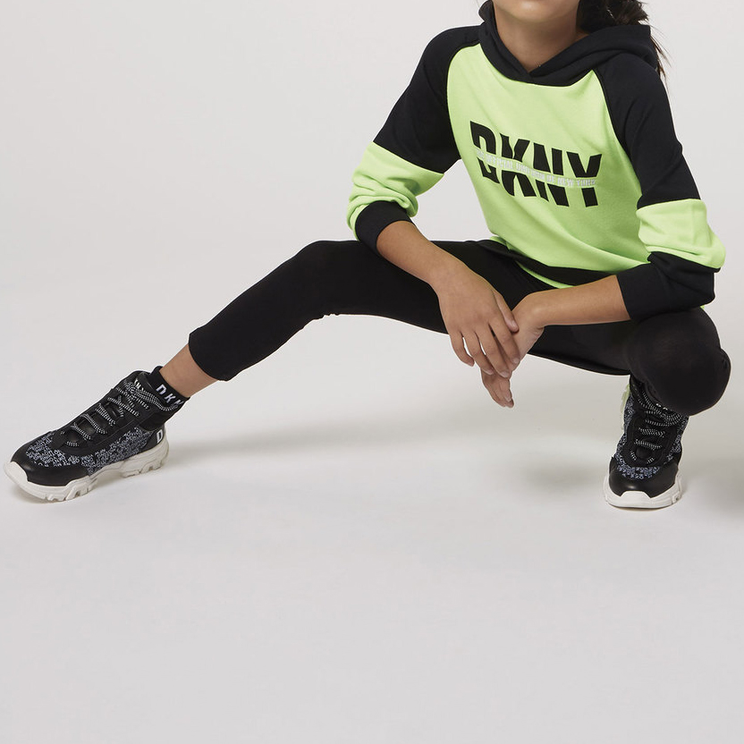 https://kids-avenue.com.ua/pages/gallery/1635/D32771_61A_101.jpg