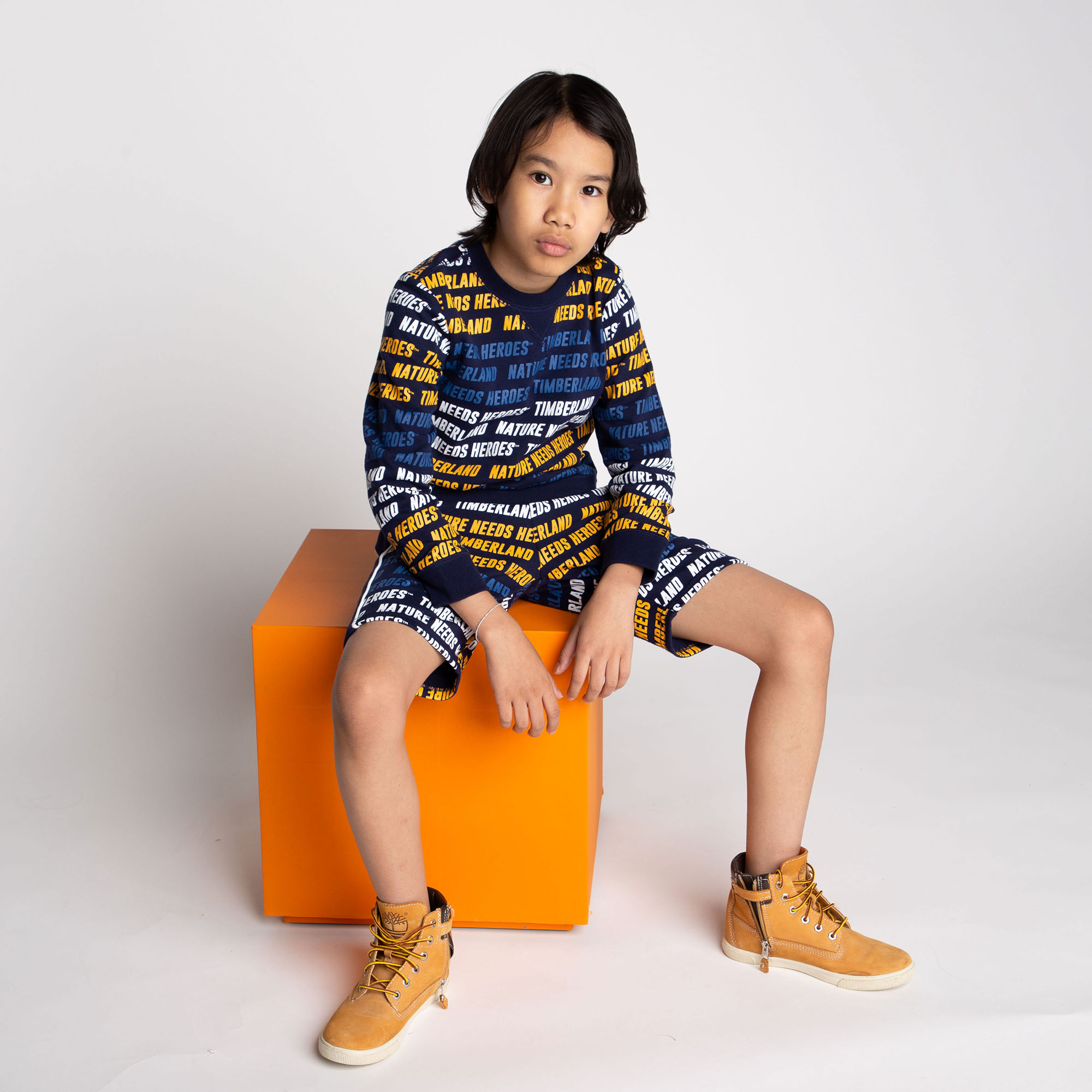 https://kids-avenue.com.ua/pages/gallery/1704/T25S29_85T_101.jpg