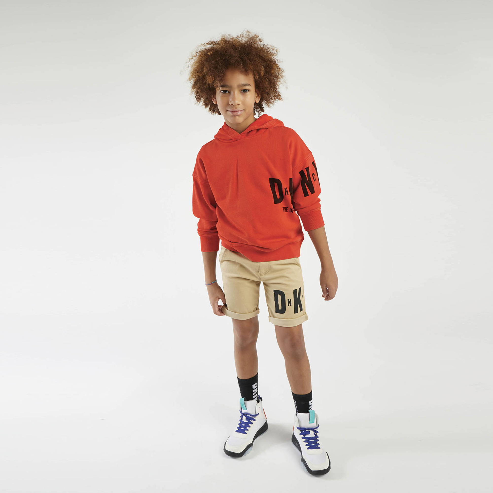 https://kids-avenue.com.ua/pages/gallery/1733/D25D46_982_101.jpg