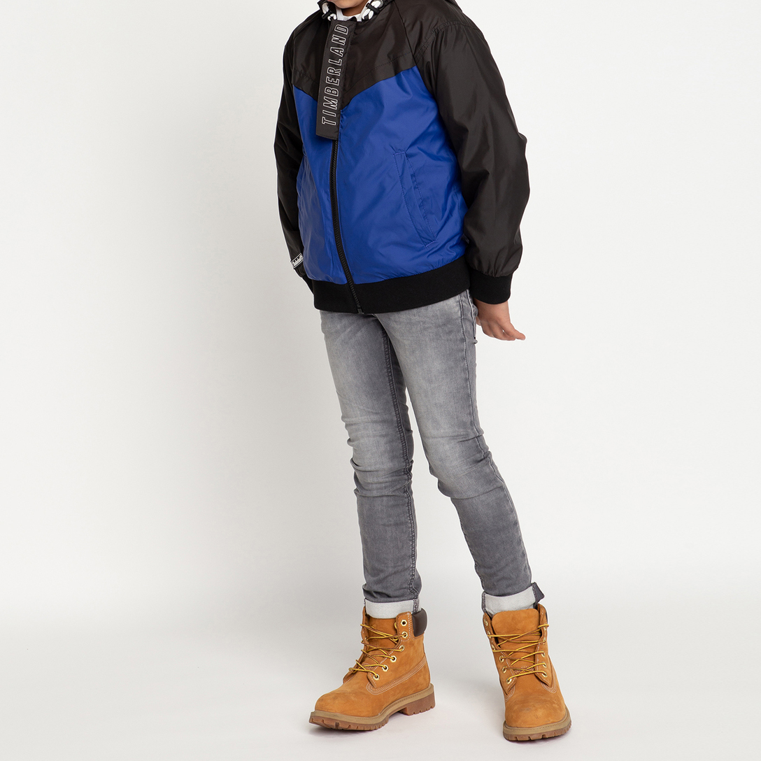 https://kids-avenue.com.ua/pages/gallery/2050/T24A83_Z25_101.jpg