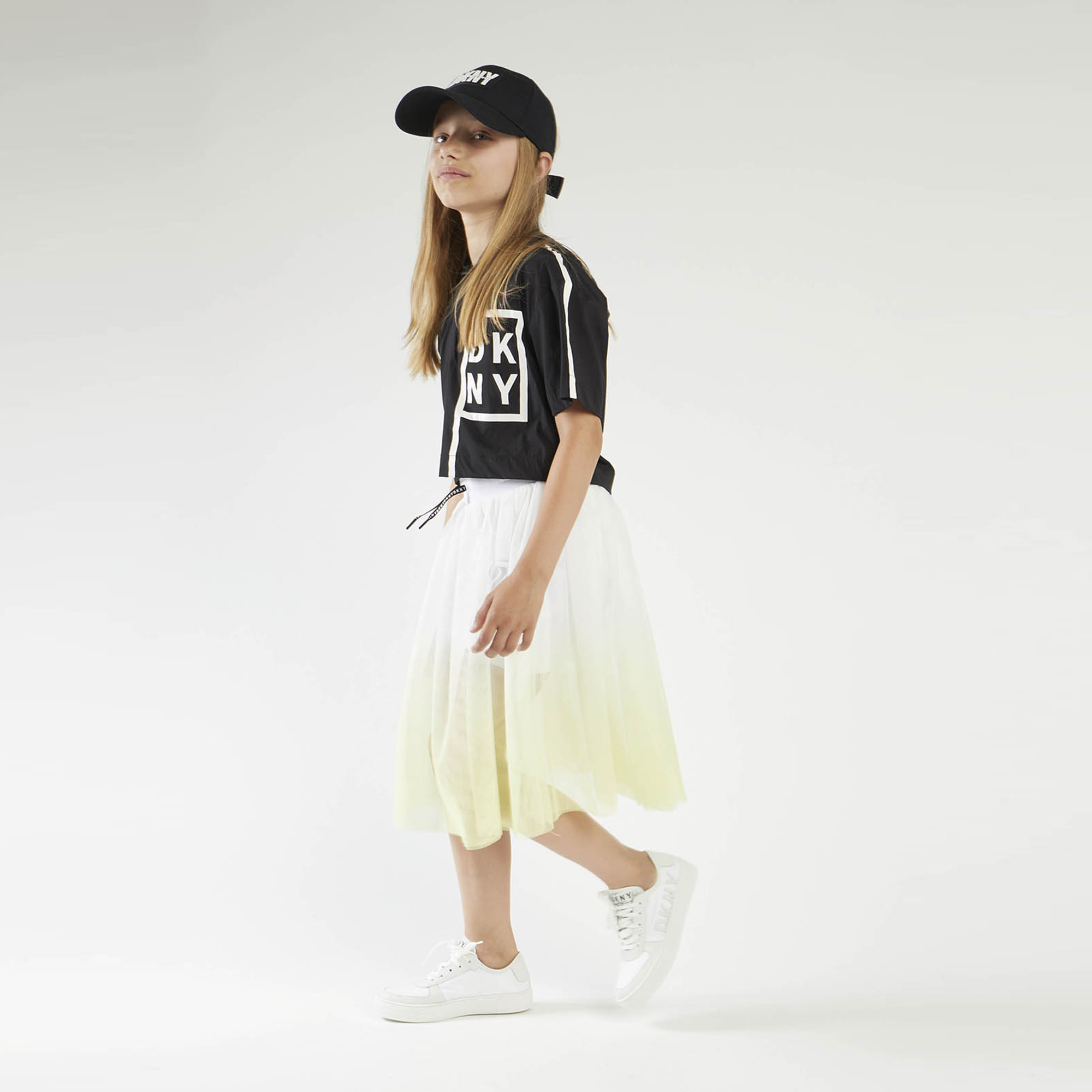 https://kids-avenue.com.ua/pages/gallery/2306/D35R29_09B_101.jpg