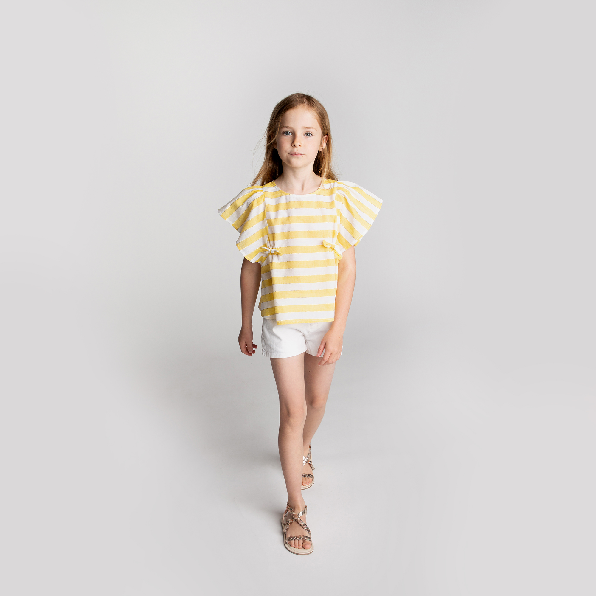 https://kids-avenue.com.ua/pages/gallery/2310/Y15377_N05_101.jpg