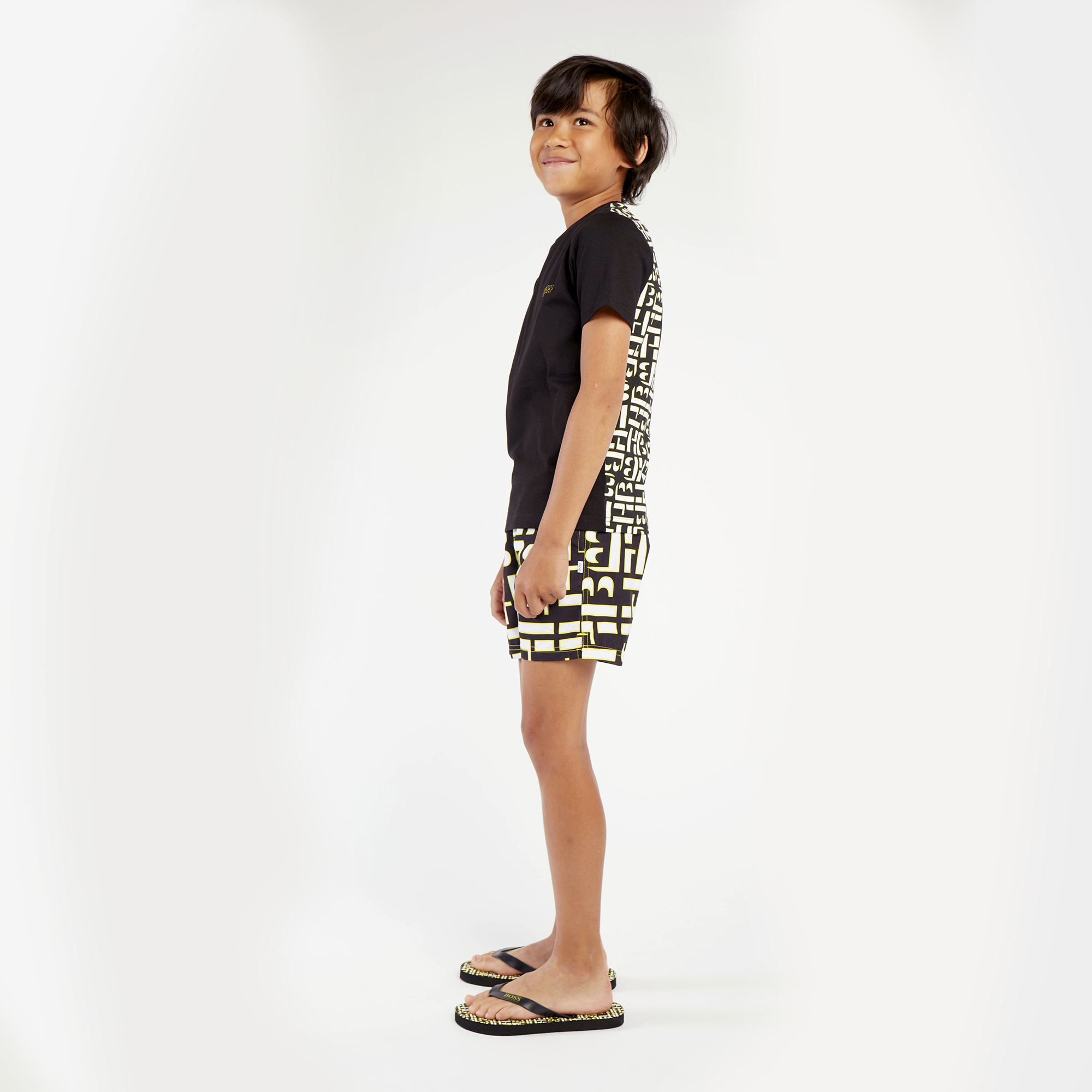 https://kids-avenue.com.ua/pages/gallery/2451/J25G94_09B_101.jpg