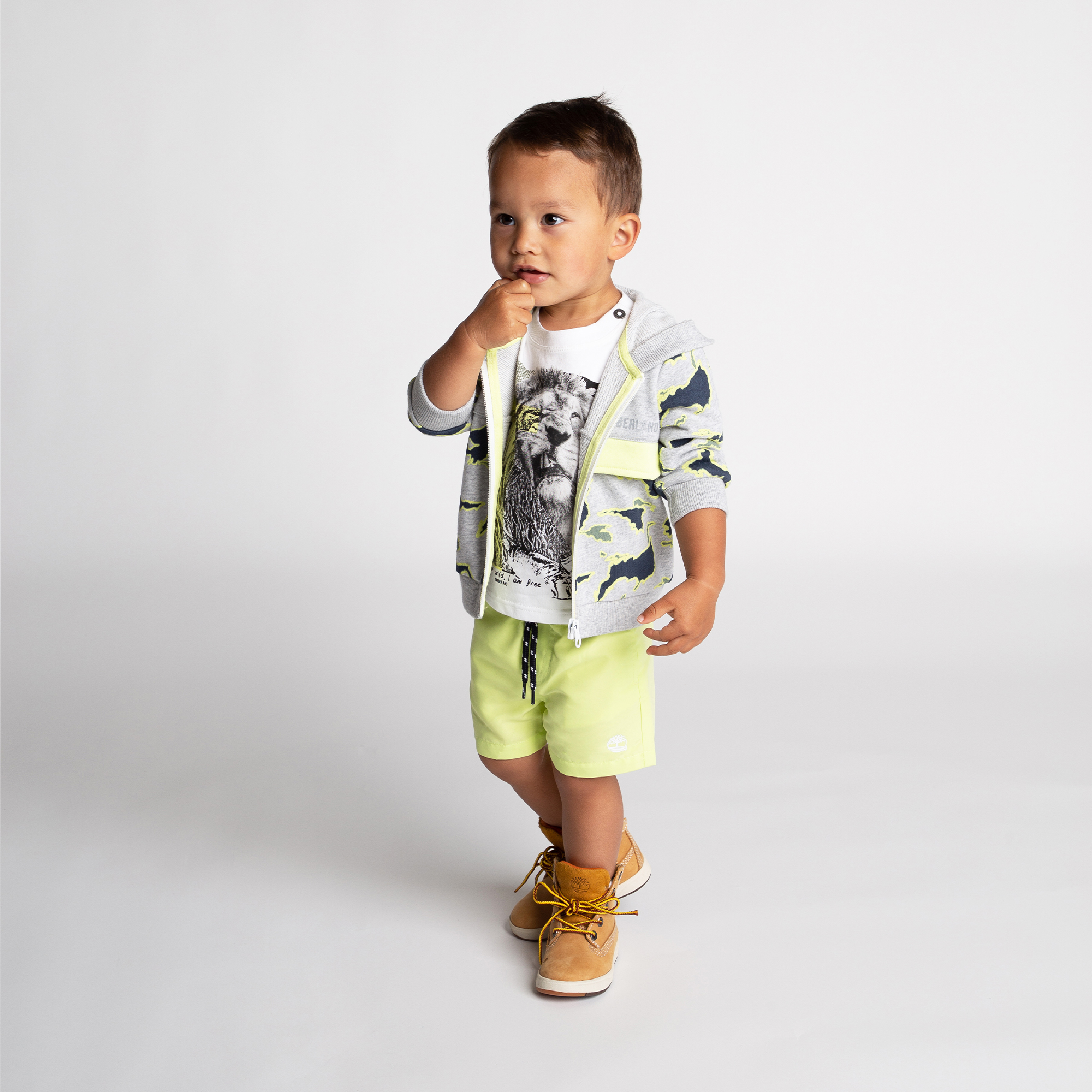 https://kids-avenue.com.ua/pages/gallery/2507/T05J85_10B_101.jpg