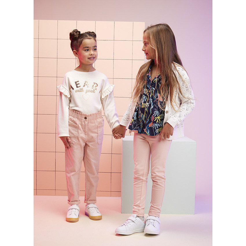 https://kids-avenue.com.ua/pages/gallery/2891/HFIPYB_ROM_11_X.jpg