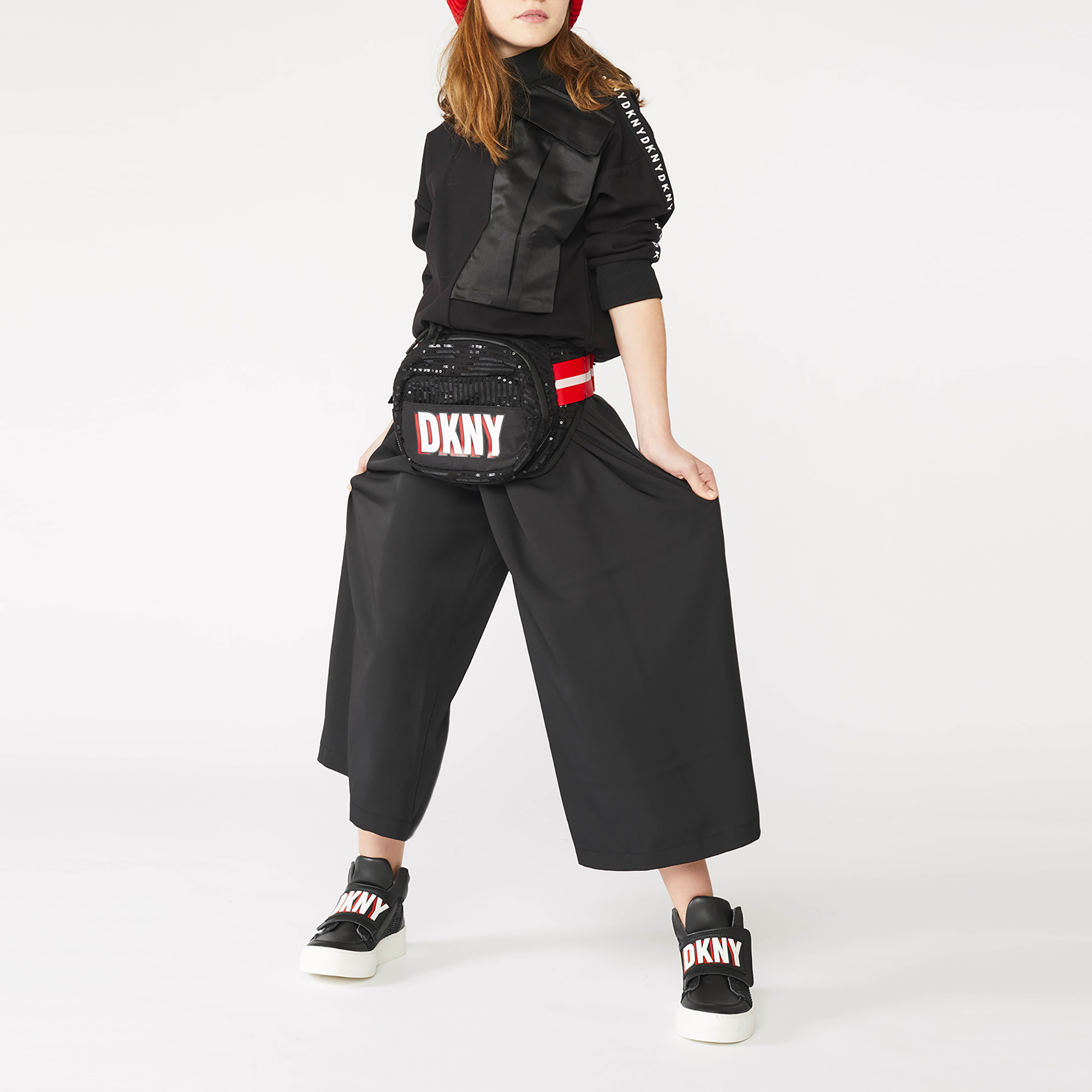 https://kids-avenue.com.ua/pages/gallery/4682/D34A39_09B_101.jpg