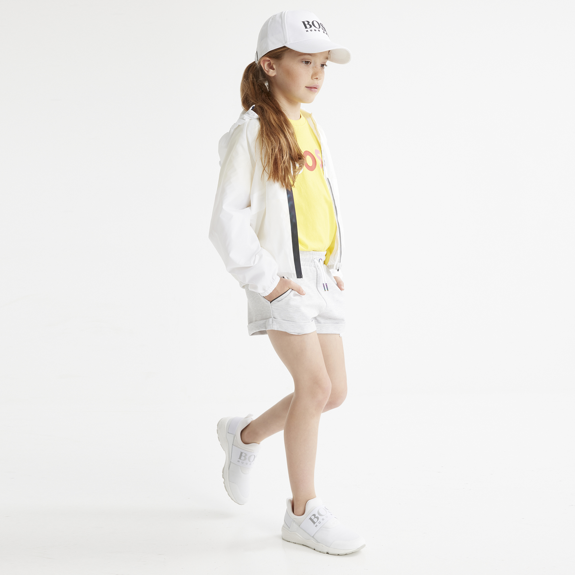 https://kids-avenue.com.ua/pages/gallery/4702/J14233_A32_101.jpg