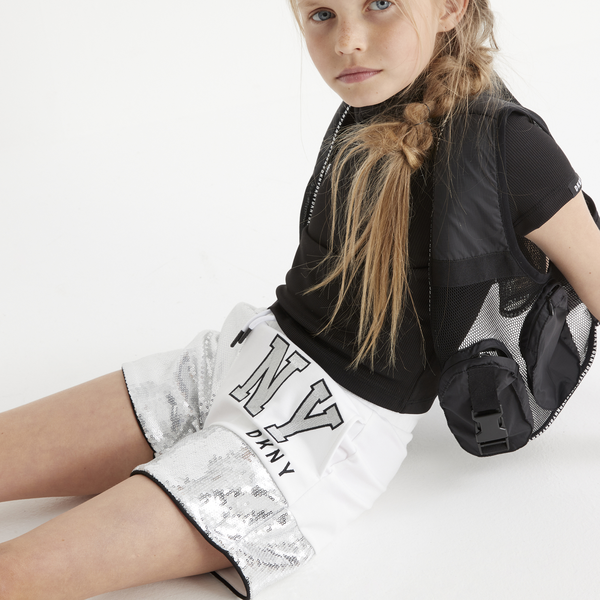 https://kids-avenue.com.ua/pages/gallery/4714/D35R96_09B_101.jpg