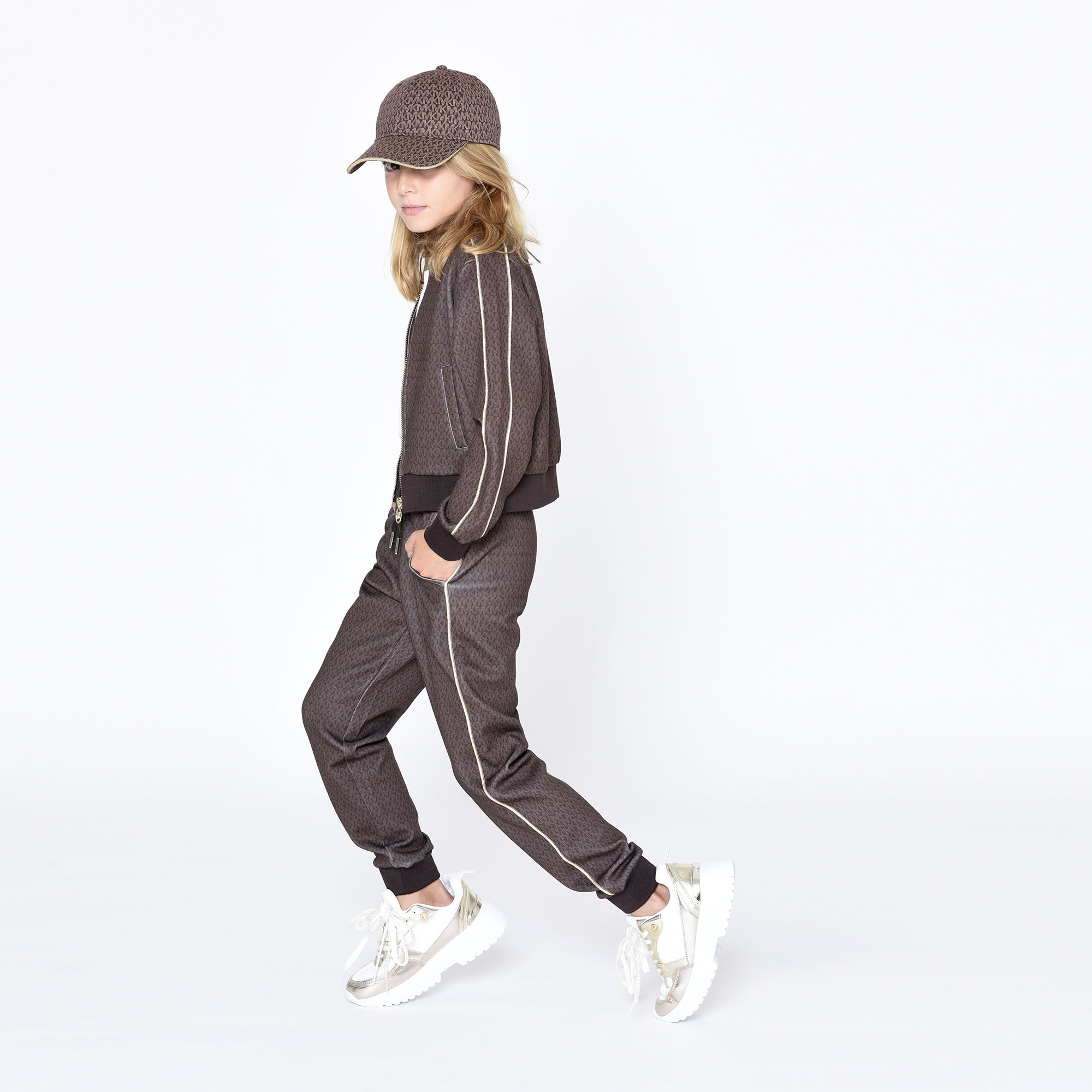https://kids-avenue.com.ua/pages/gallery/4771/R14104_319_101.jpg