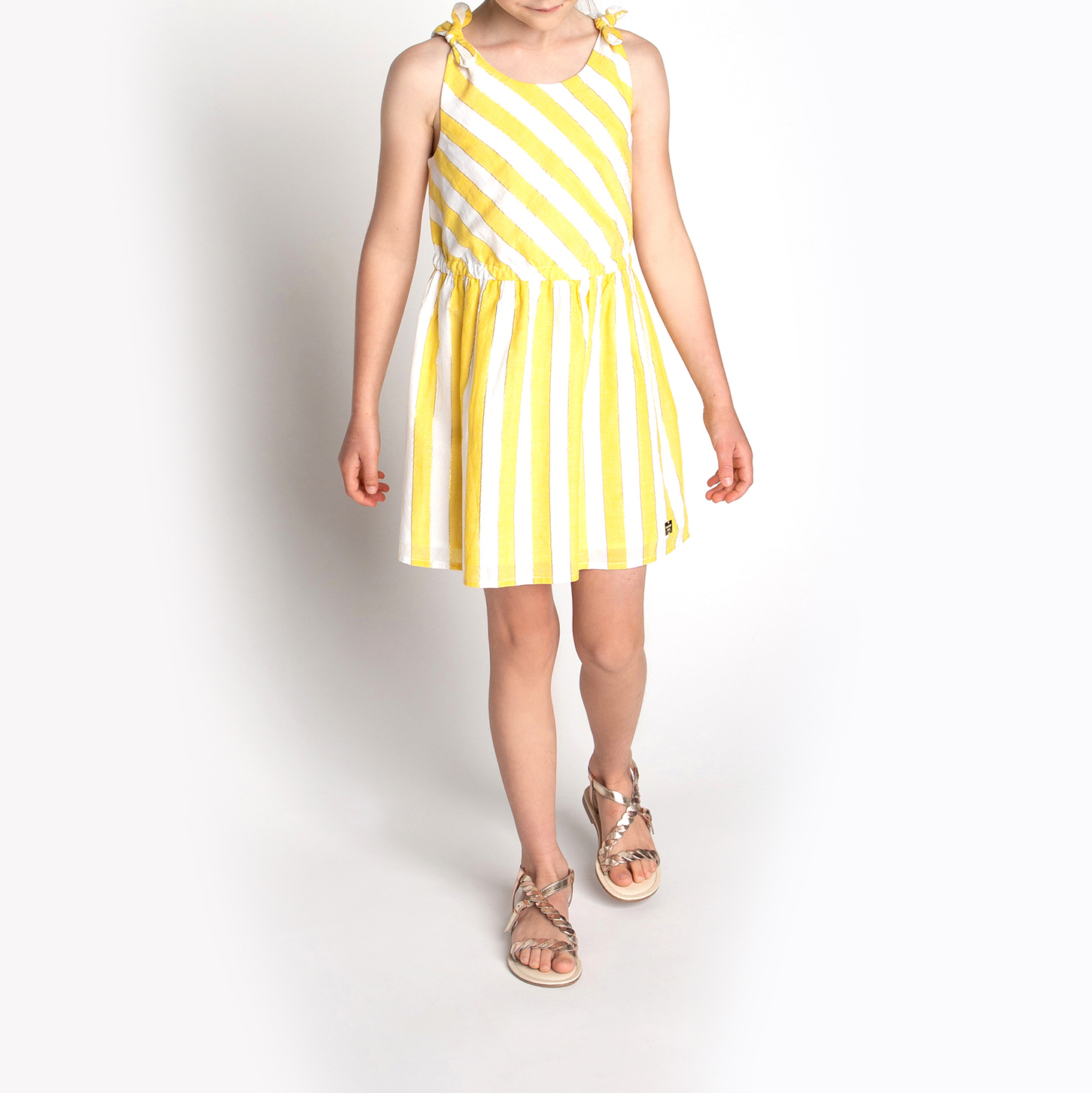 https://kids-avenue.com.ua/pages/gallery/4783/Y12249_N05_101.jpg