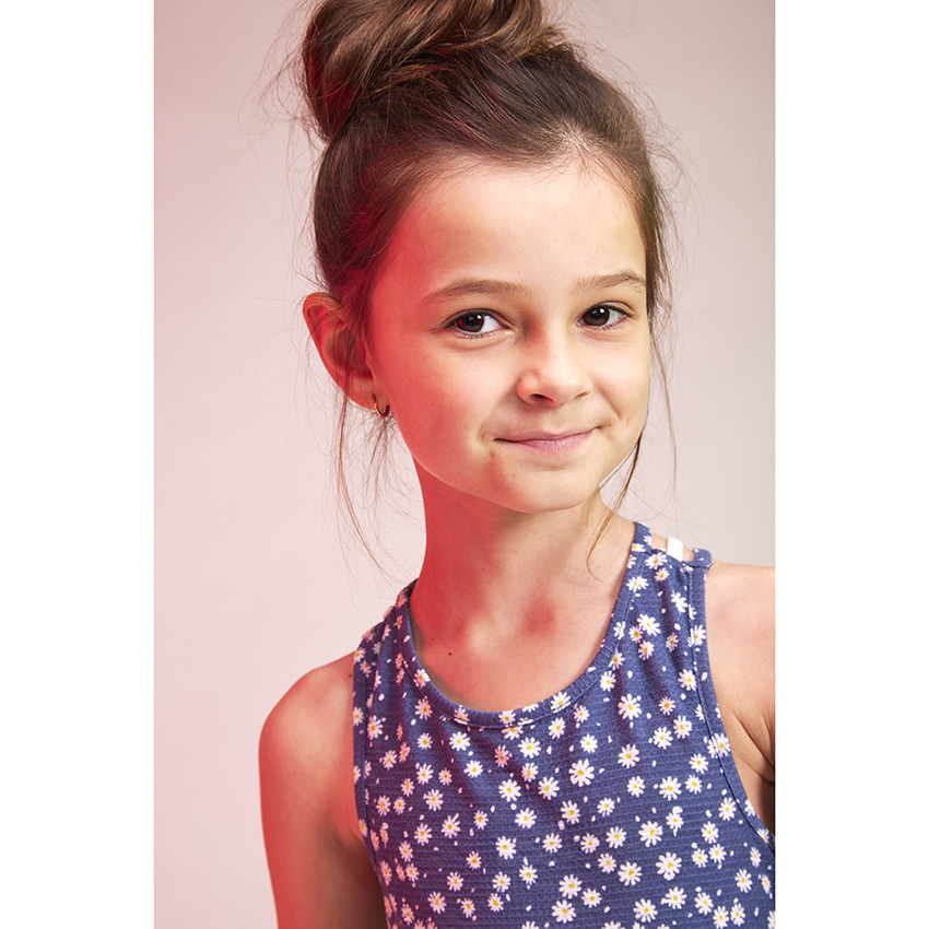 https://kids-avenue.com.ua/pages/gallery/4842/HFIQ5G_BLF_3_X.jpg