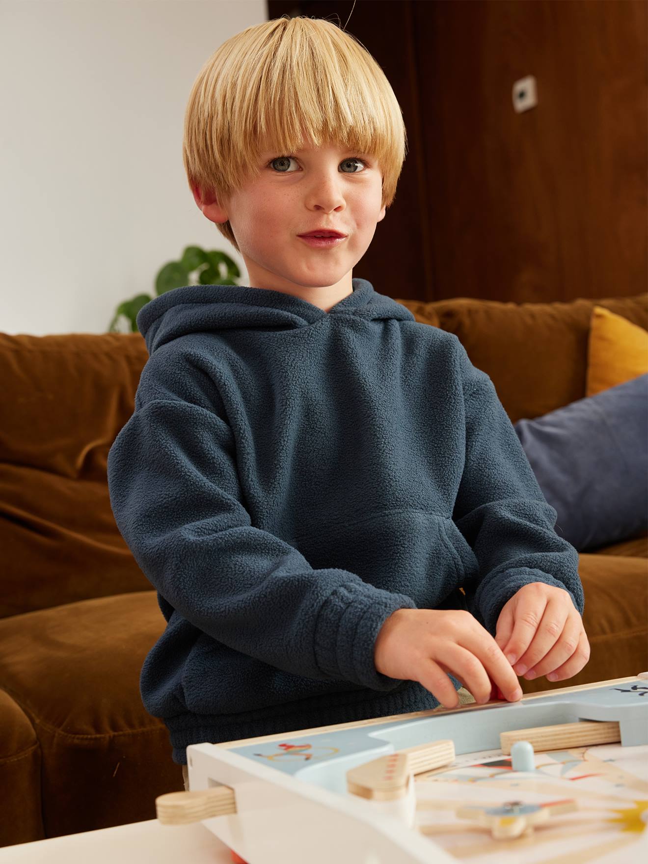 https://kids-avenue.com.ua/pages/gallery/6519/sweat-a-capuche-en-maille-polaire-garcon.jpg