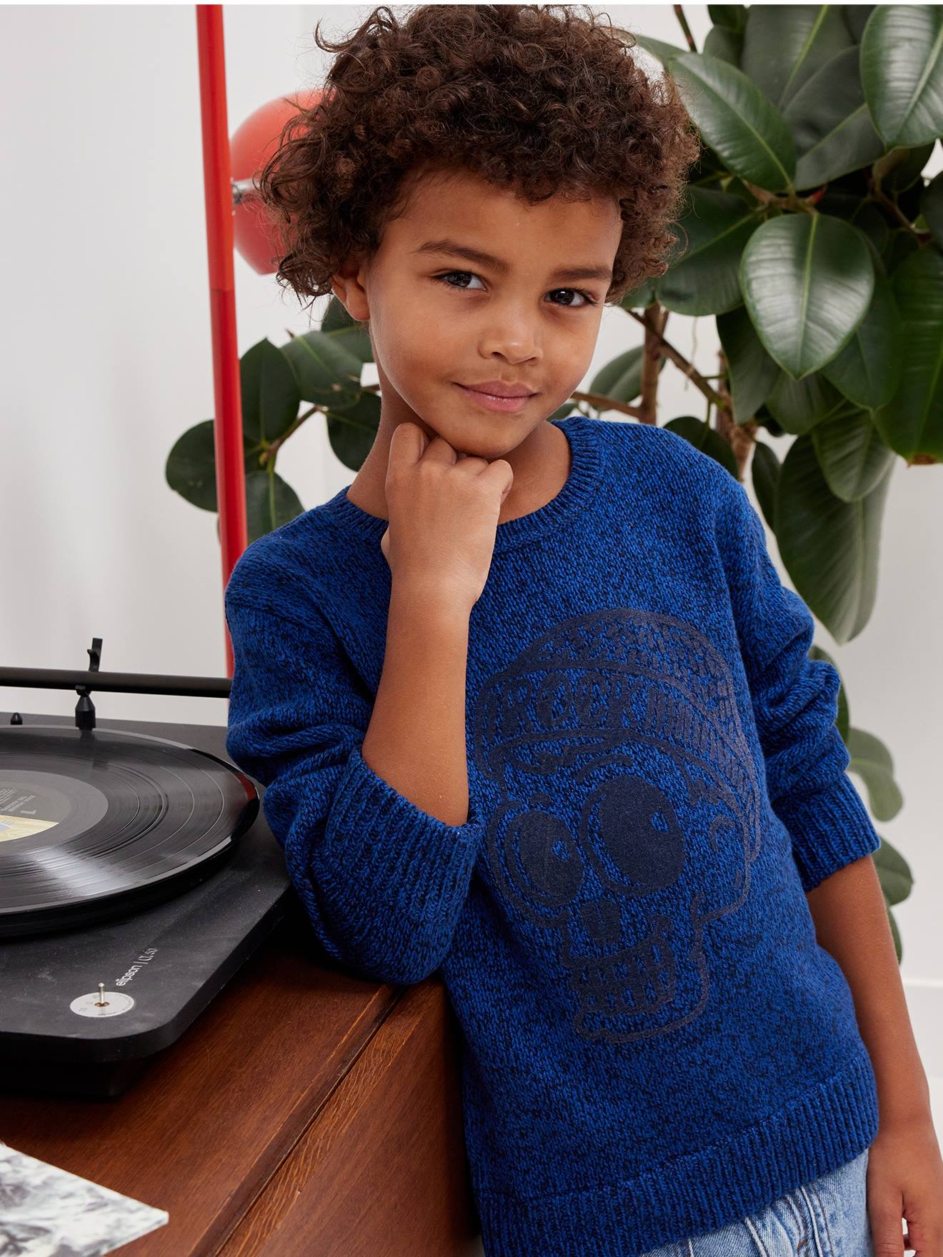 https://kids-avenue.com.ua/pages/gallery/6612/pull-maille-moulinee-animation-devant-garcon.jpg